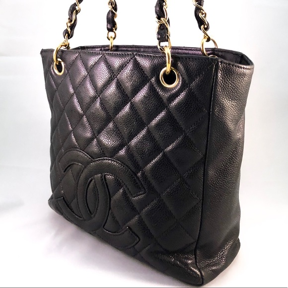 CHANEL Classic Caviar Quilted Petit Shopping Tote - Picture 3 of 8